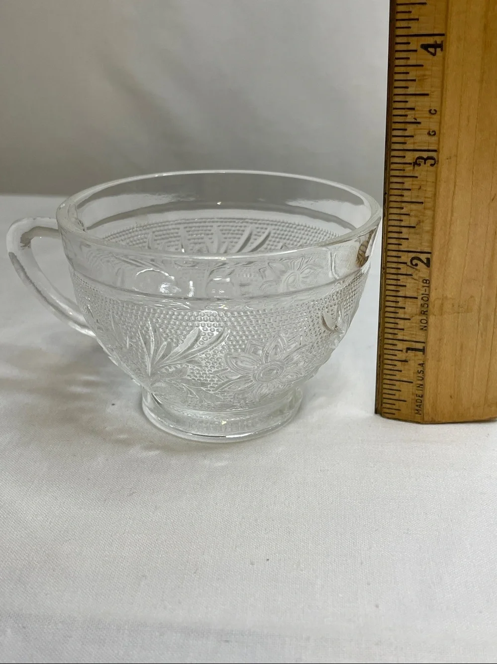 VINTAGE ANCHOR HOCKING Sandwich Punch Cups - Set of 4